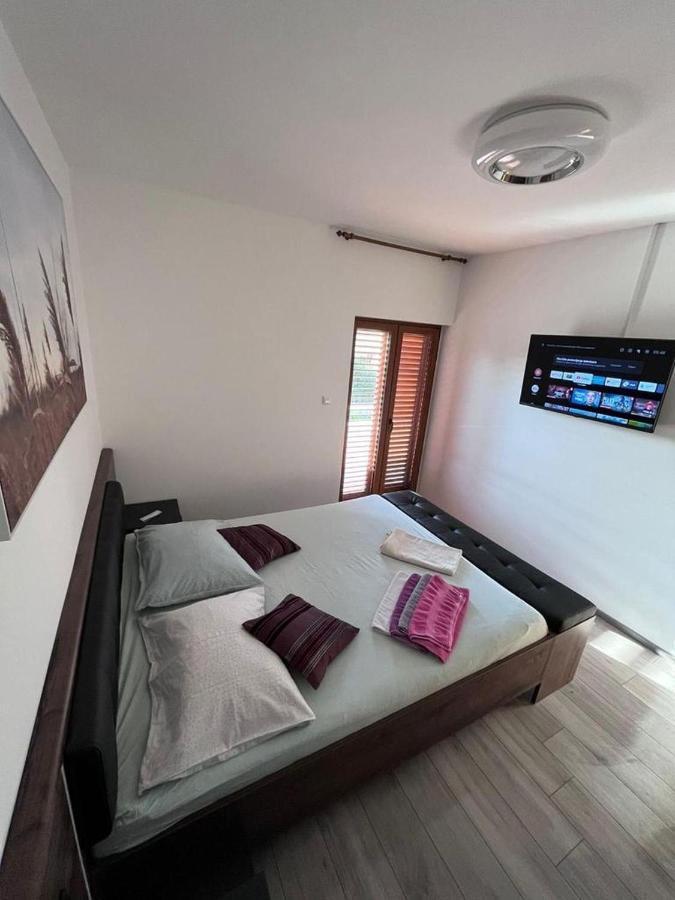 Holiday Apartment Lungomare Privlaka  Exterior photo